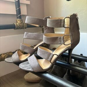 NINE WEST Heels
